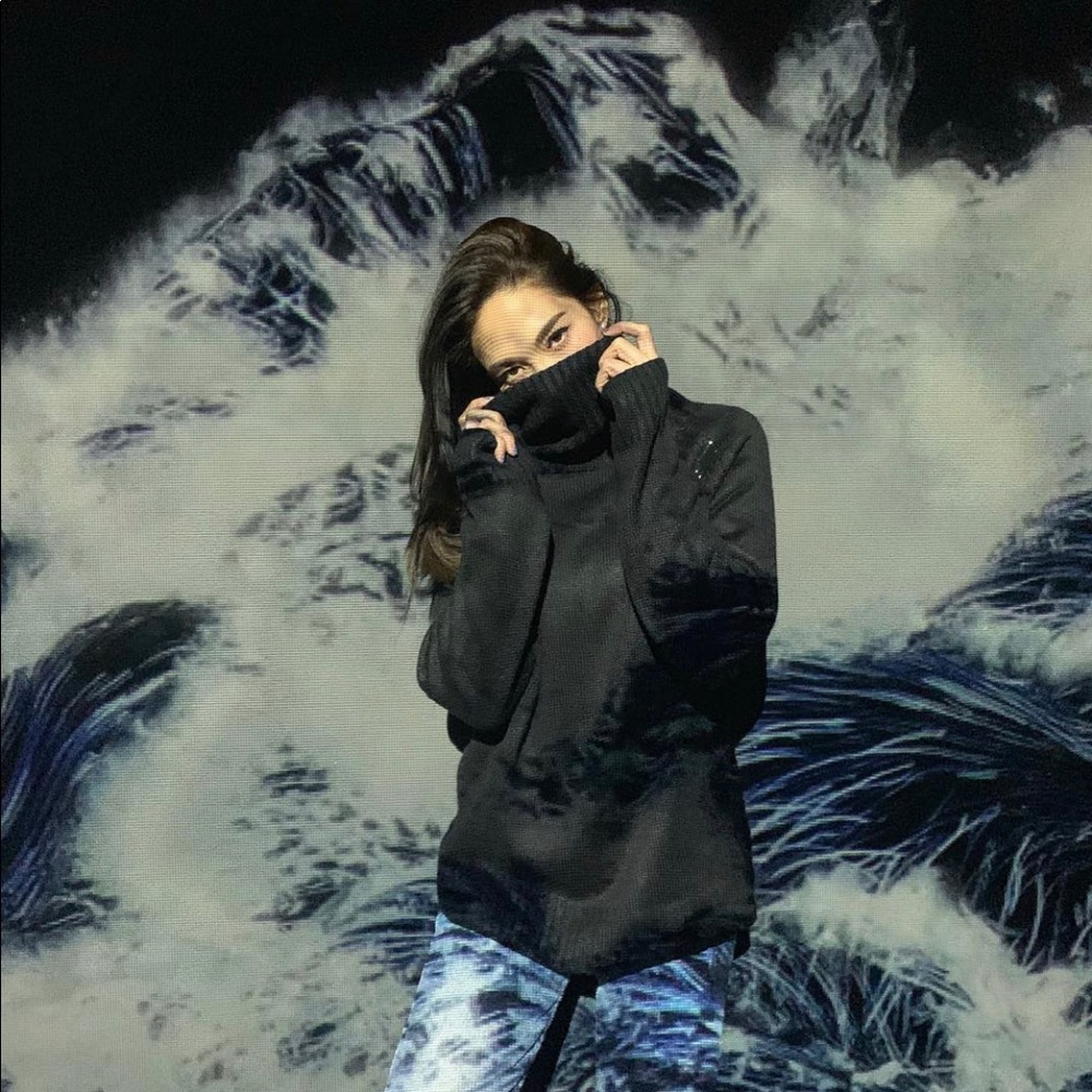 Meet your Posher, Nalada